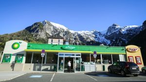 Čerpací stanice BP v rakouských horách